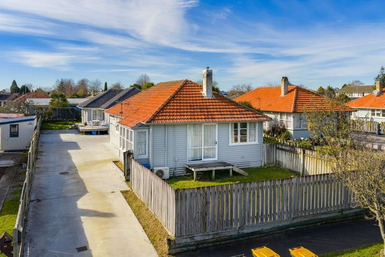 Photo of property in 1/45 Ross Crescent, Fairfield, Hamilton, 3214