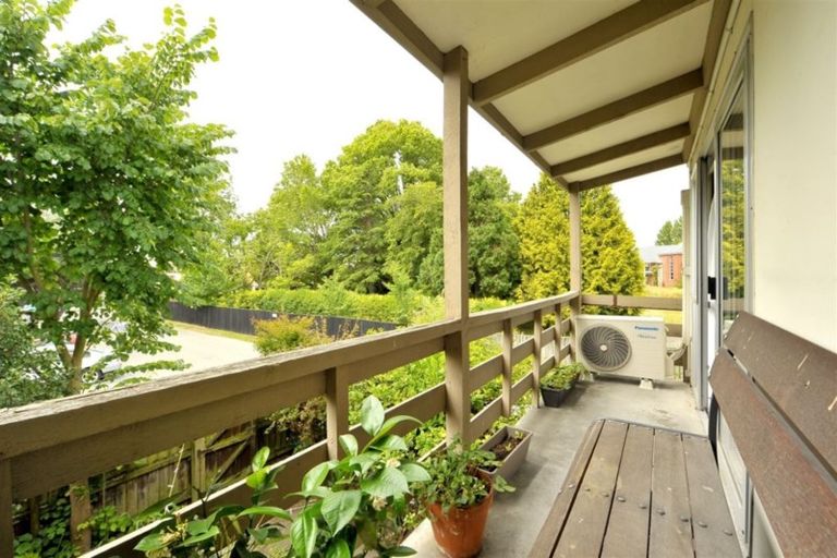 Photo of property in 4/273 Riccarton Road, Upper Riccarton, Christchurch, 8041