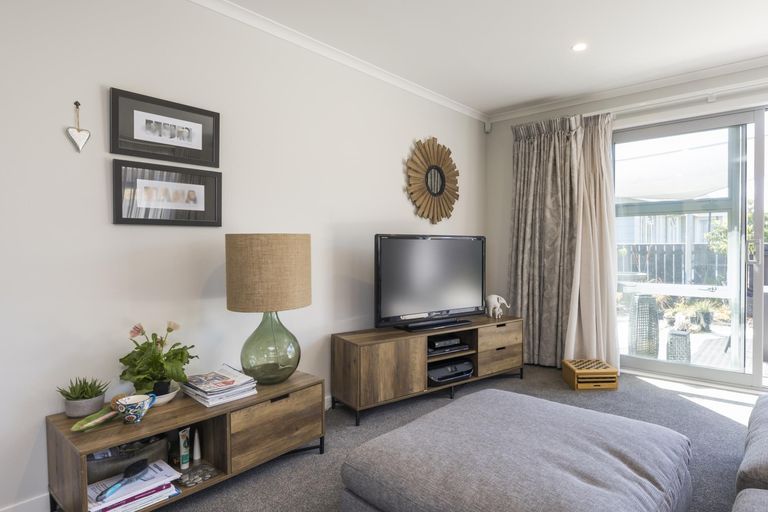 Photo of property in 65a Robinson Crescent, Westbrook, Palmerston North, 4412