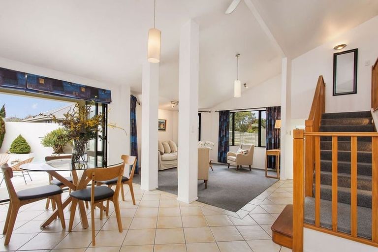 Photo of property in 117 Condell Avenue, Papanui, Christchurch, 8053