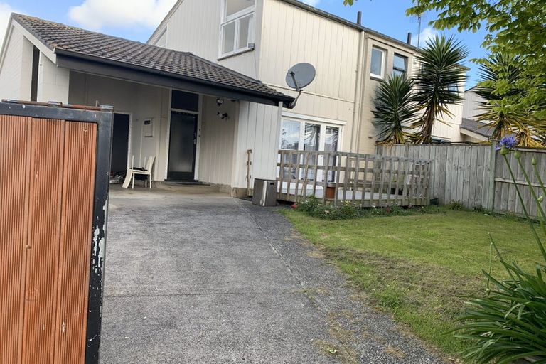 Photo of property in 15 Elm Street, Waiuku, 2123