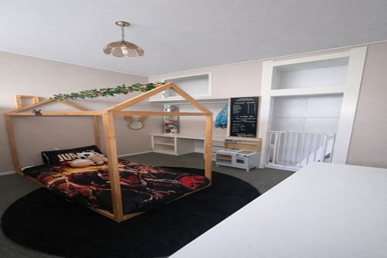 Photo of property in 13 Chester Street, Waverley, 4510