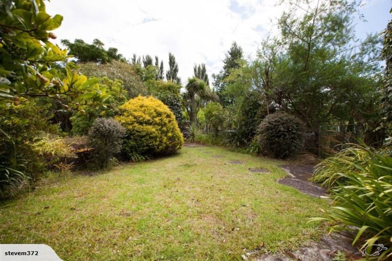 Photo of property in 14 Salcombe Terrace, Welbourn, New Plymouth, 4312