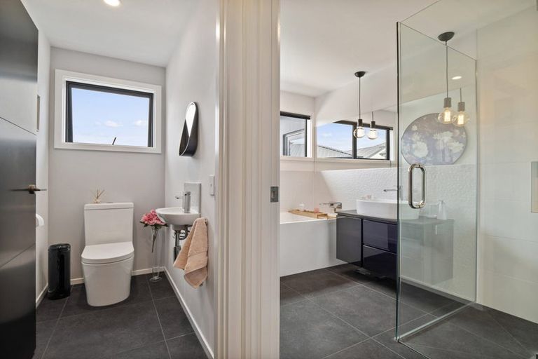 Photo of property in 12 Carrick Place, Mosgiel, 9024