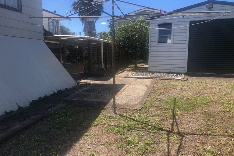 Photo of property in 15 Rothwell Place, Sunnyhills, Auckland, 2010