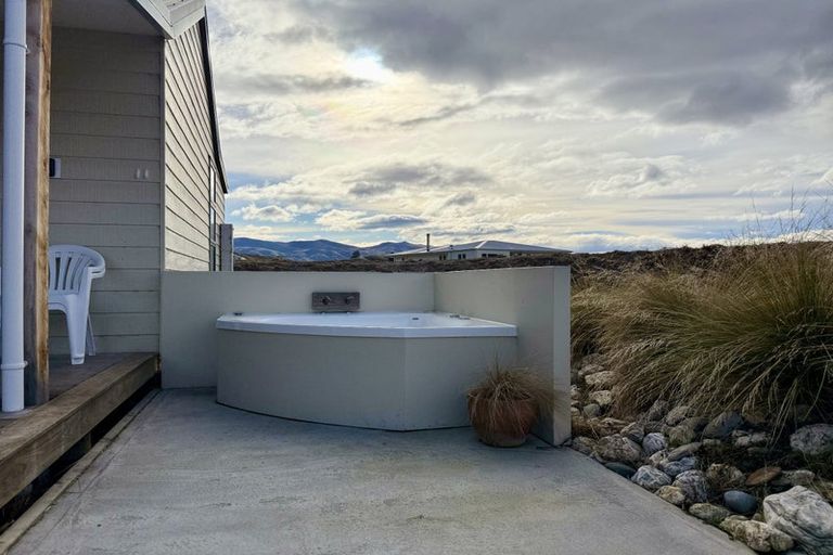 Photo of property in 1061 Ardgour Road, Tarras, Cromwell, 9383