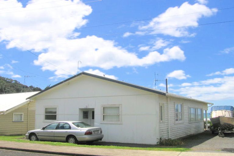 Photo of property in 24 The Terrace, Waihi Beach, 3611