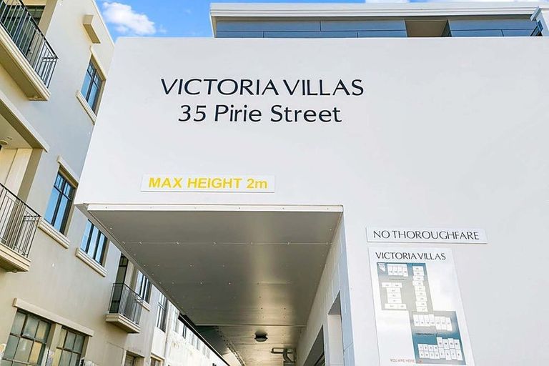 Photo of property in Pirie Street Townhouses, 35/35 Pirie Street, Mount Victoria, Wellington, 6011