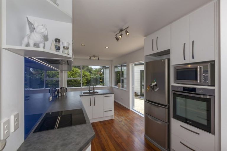 Photo of property in 14 Arawhata Road, Paraparaumu, 5032