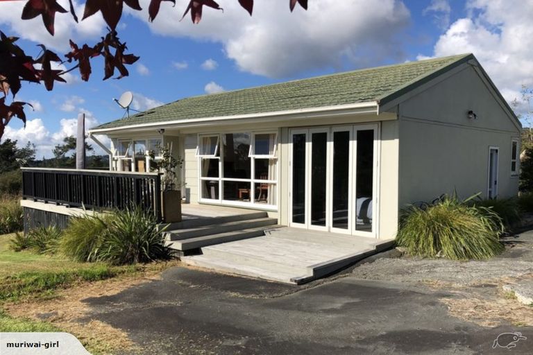 Photo of property in 62 Bethells Road, Waitakere, Henderson, 0782