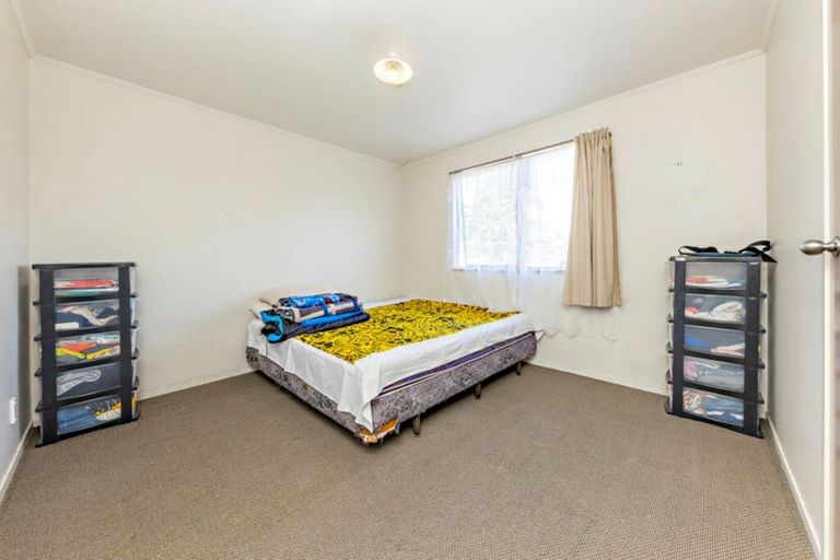 Photo of property in 4 Blackgate Place, Weymouth, Auckland, 2103
