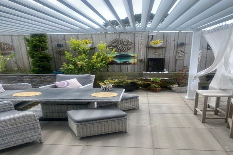 Photo of property in 10a Percy Road, Papamoa Beach, Papamoa, 3118