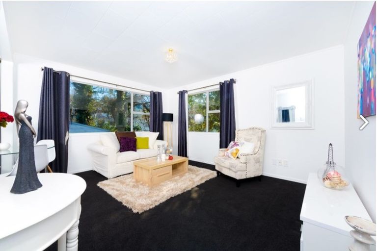 Photo of property in 24 Bellringer Road, Massey, Auckland, 0614