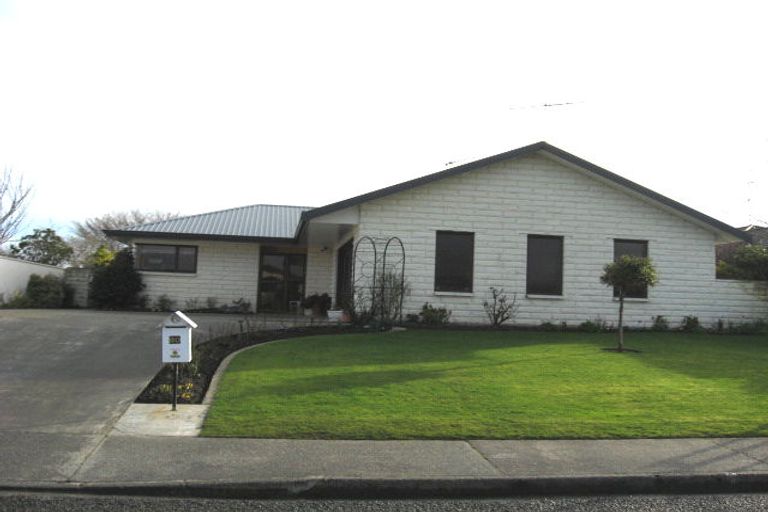 Photo of property in 20 Craig Street, Waikiwi, Invercargill, 9810