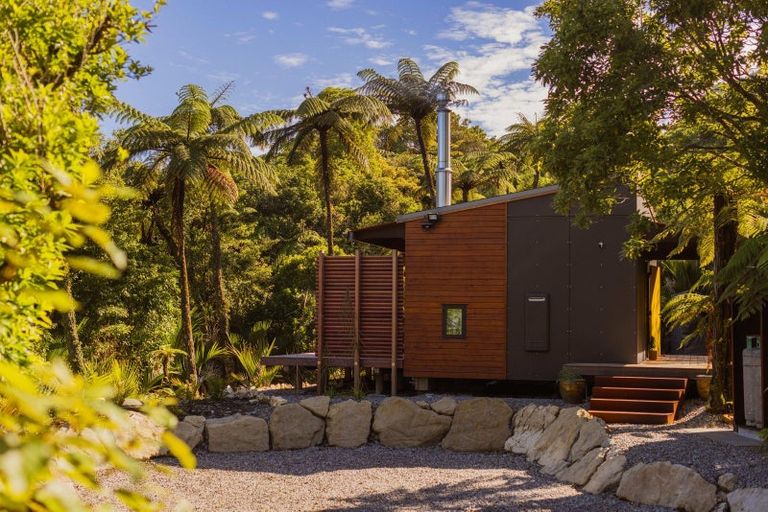 Photo of property in 8 Hartmount Place, Te Miko, Punakaiki, 7873