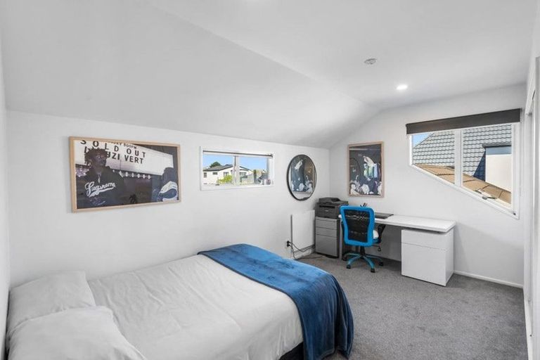 Photo of property in 18 Driftwood Lane, Waimairi Beach, Christchurch, 8083