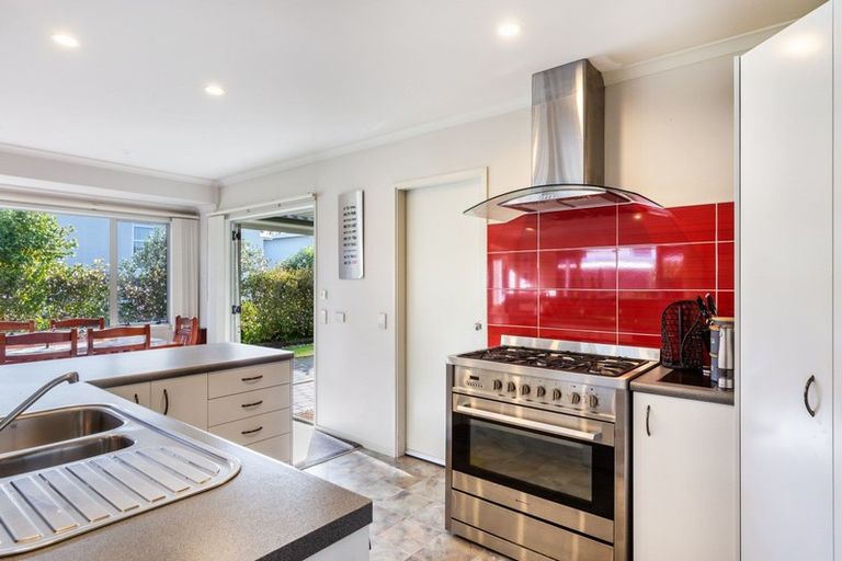 Photo of property in 1/56 Stanley Street, Wharewaka, Taupo, 3330