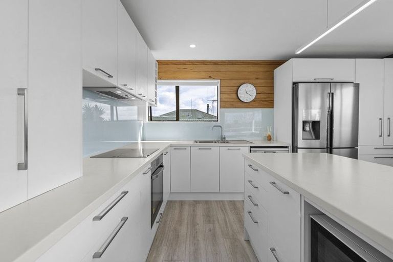 Photo of property in 7 Huia Avenue, Forest Lake, Hamilton, 3200