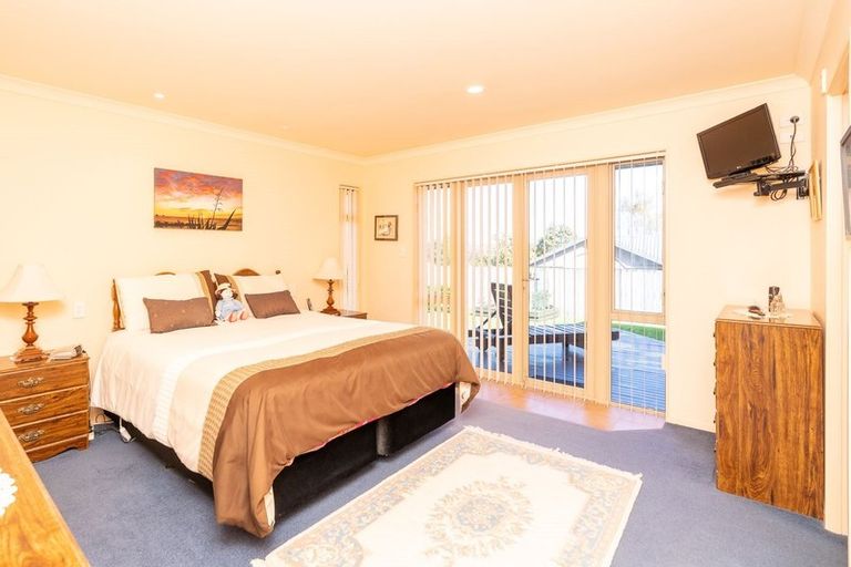 Photo of property in 25 Limousin Place, Grandview Heights, Hamilton, 3200