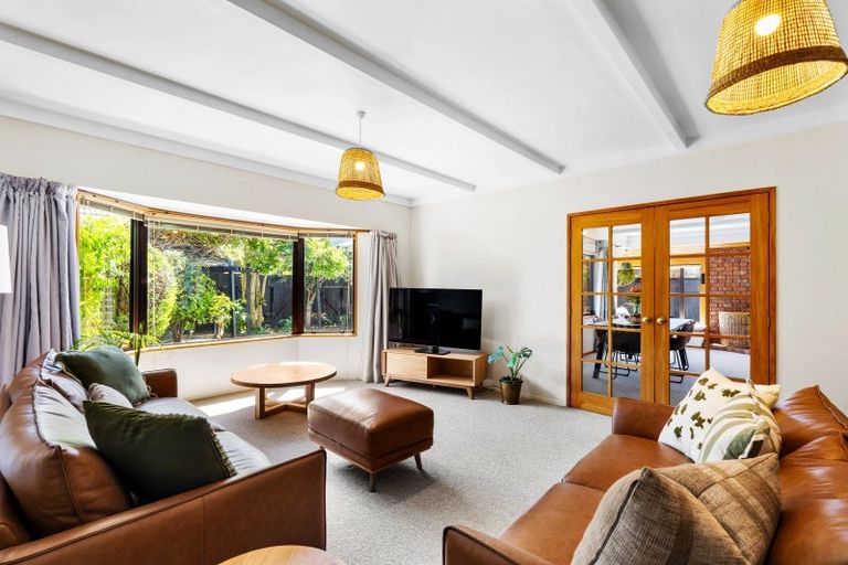 Photo of property in 1228 Howard Street, Parkvale, Hastings, 4122