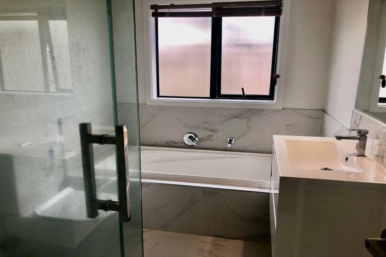 Photo of property in 13 Waikaka Place, Rototuna North, Hamilton, 3210