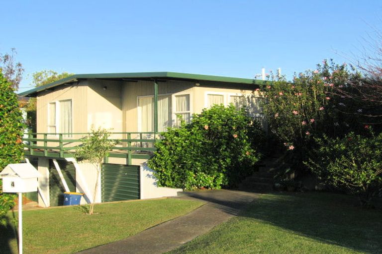 Photo of property in 4 Sunrise Avenue, Mairangi Bay, Auckland, 0630