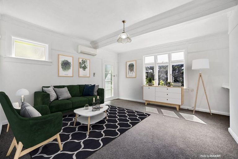 Photo of property in 8 Finnimore Terrace, Vogeltown, Wellington, 6021