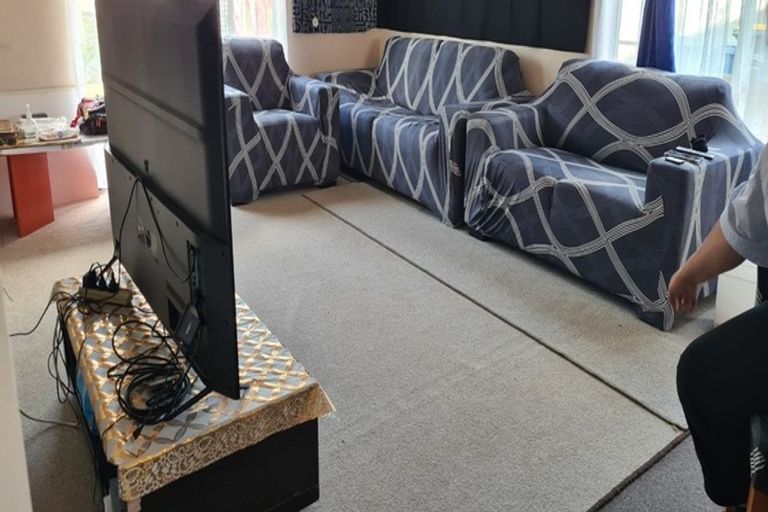 Photo of property in 14 Gina Avenue, Ranui, Auckland, 0612