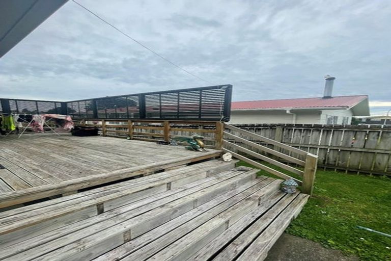 Photo of property in 11 Villa Place, Bell Block, New Plymouth, 4312