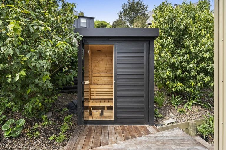 Photo of property in 4 Pentre Terrace, Cashmere, Christchurch, 8022