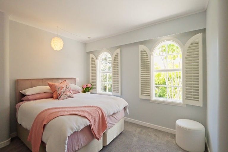 Photo of property in 31 Andrew Street, Waikanae, 5036