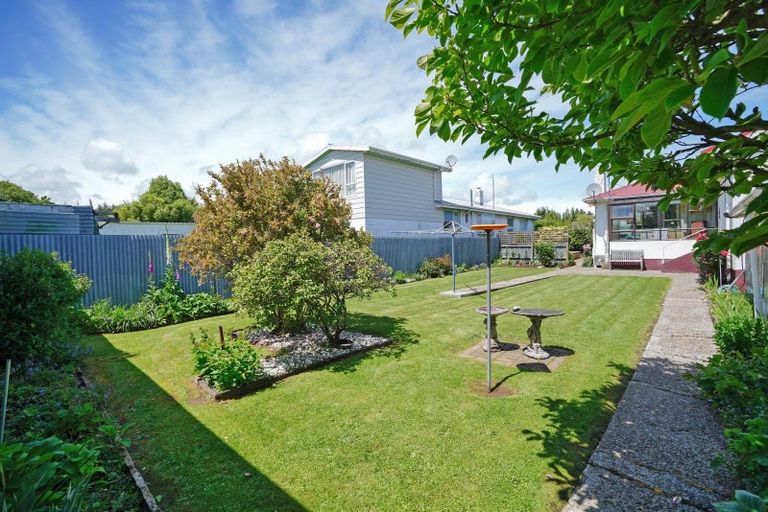 Photo of property in 52 Nichol Street, Heidelberg, Invercargill, 9812