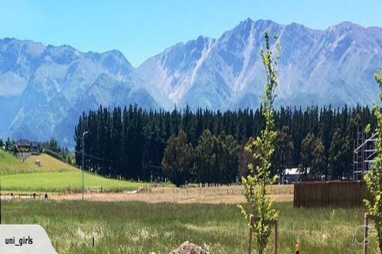 Photo of property in 13 Pennycook Place, Lake Hawea, 9382