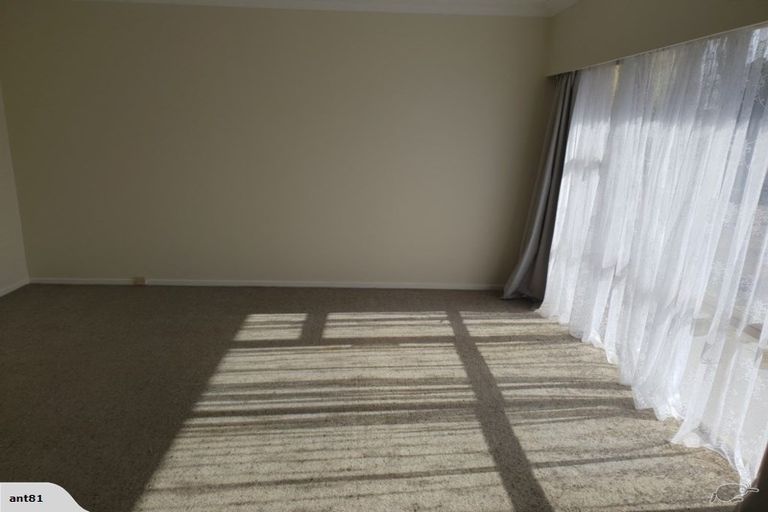 Photo of property in 2/71 Coronation Road, Papatoetoe, Auckland, 2025