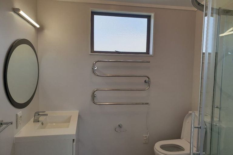 Photo of property in 157 Tait Drive, Greenmeadows, Napier, 4112