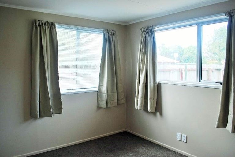 Photo of property in 1/47 Division Street, Riccarton, Christchurch, 8041