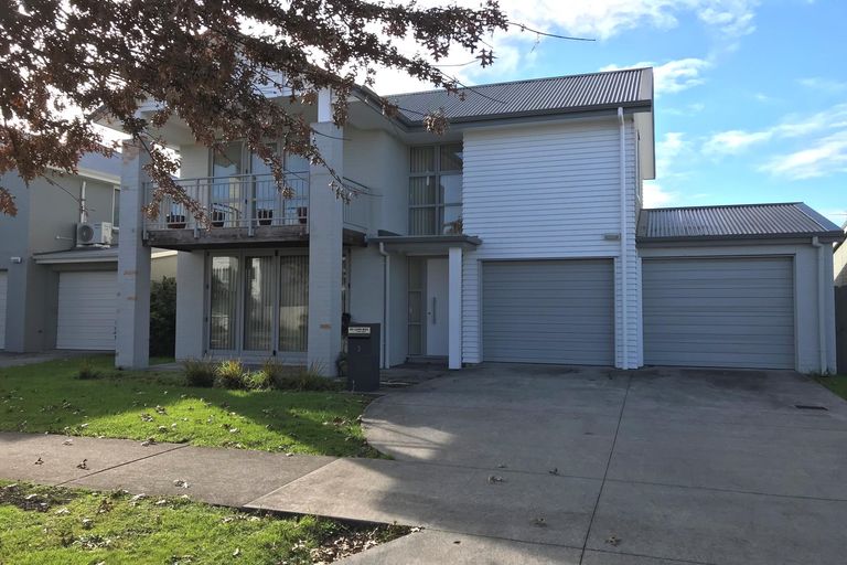 Photo of property in 3 Tarapiroe Avenue, Takanini, 2112