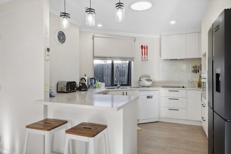 Photo of property in 148 Bay View Road, South Dunedin, Dunedin, 9012