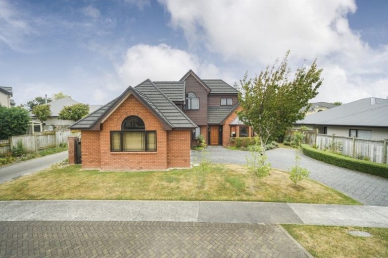 Photo of property in 23 Balmoral Drive, Terrace End, Palmerston North, 4410