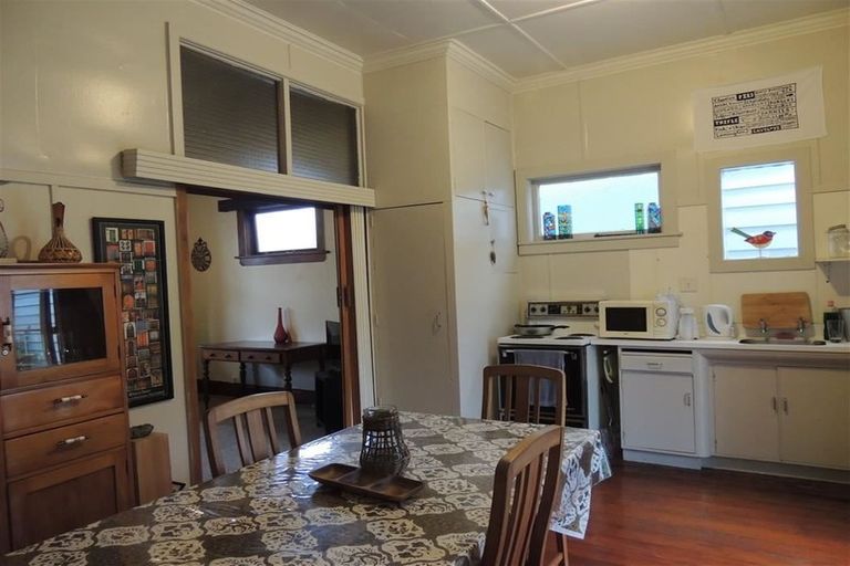 Photo of property in 167 Carlyle Street, Napier South, Napier, 4110