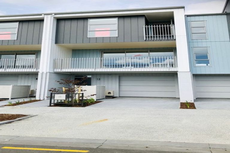 Photo of property in 29 Bonnette Road, Flat Bush, Auckland, 2019