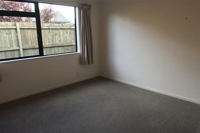 Photo of property in 25 Admiral Crescent, Flagstaff, Hamilton, 3210