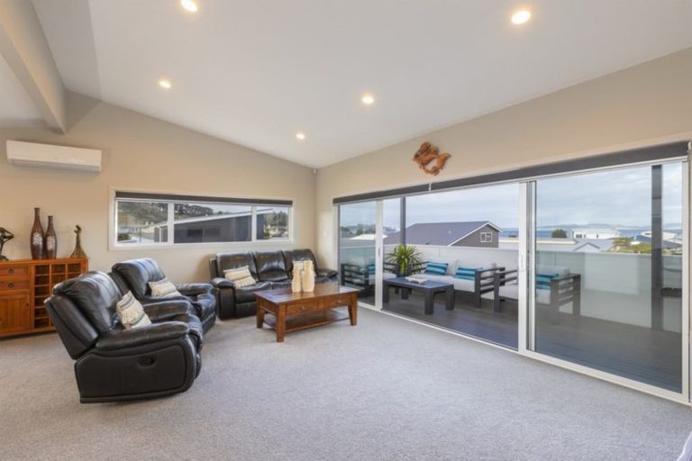 Photo of property in 7 Schooner Avenue, Snells Beach, 0920