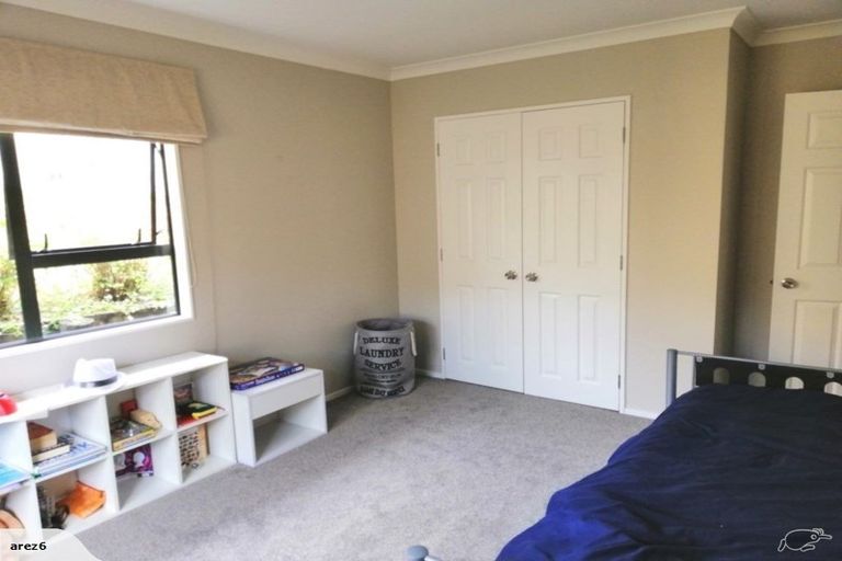 Photo of property in 21 Chadlington Avenue, Henderson, Auckland, 0612