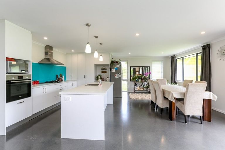 Photo of property in 68 Saxton Road, Upper Vogeltown, New Plymouth, 4371