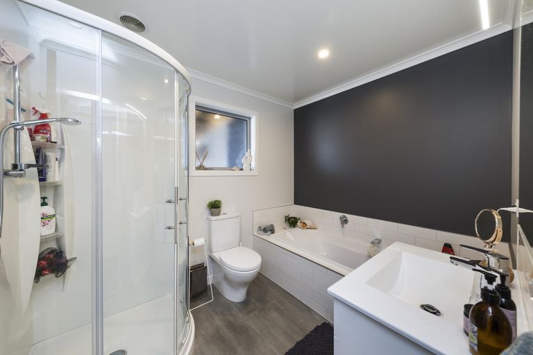 Photo of property in 65a Robinson Crescent, Westbrook, Palmerston North, 4412