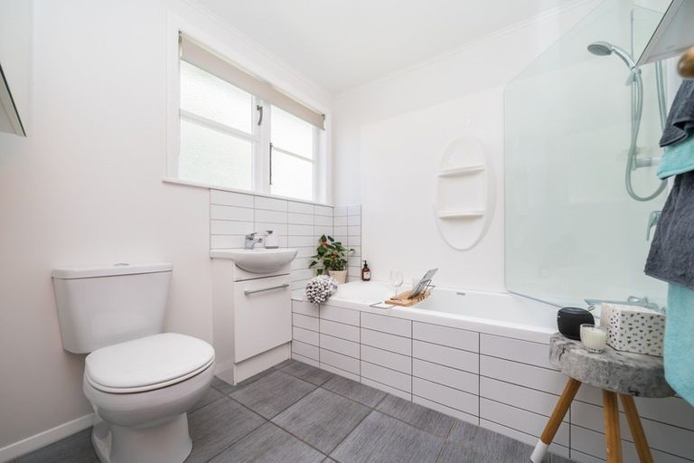 Photo of property in 57 Manson Street, Terrace End, Palmerston North, 4410