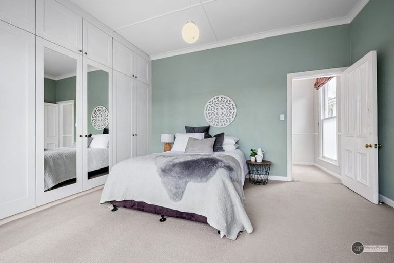 Photo of property in 18 Thompson Street, Mount Cook, Wellington, 6011