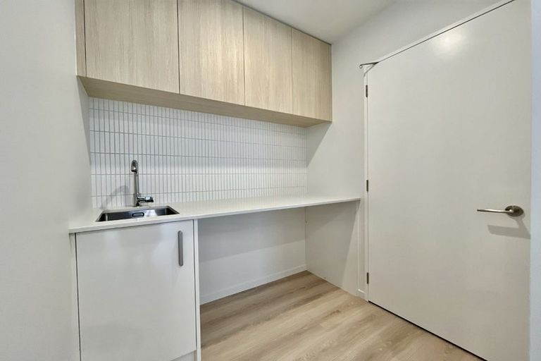 Photo of property in 98a Geraldine Street, Edgeware, Christchurch, 8013