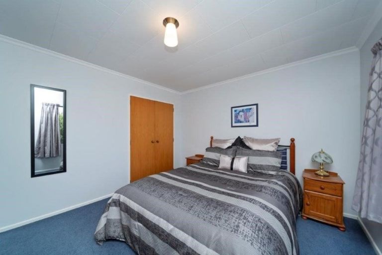 Photo of property in 2 Fantham Street, Hawera, 4610